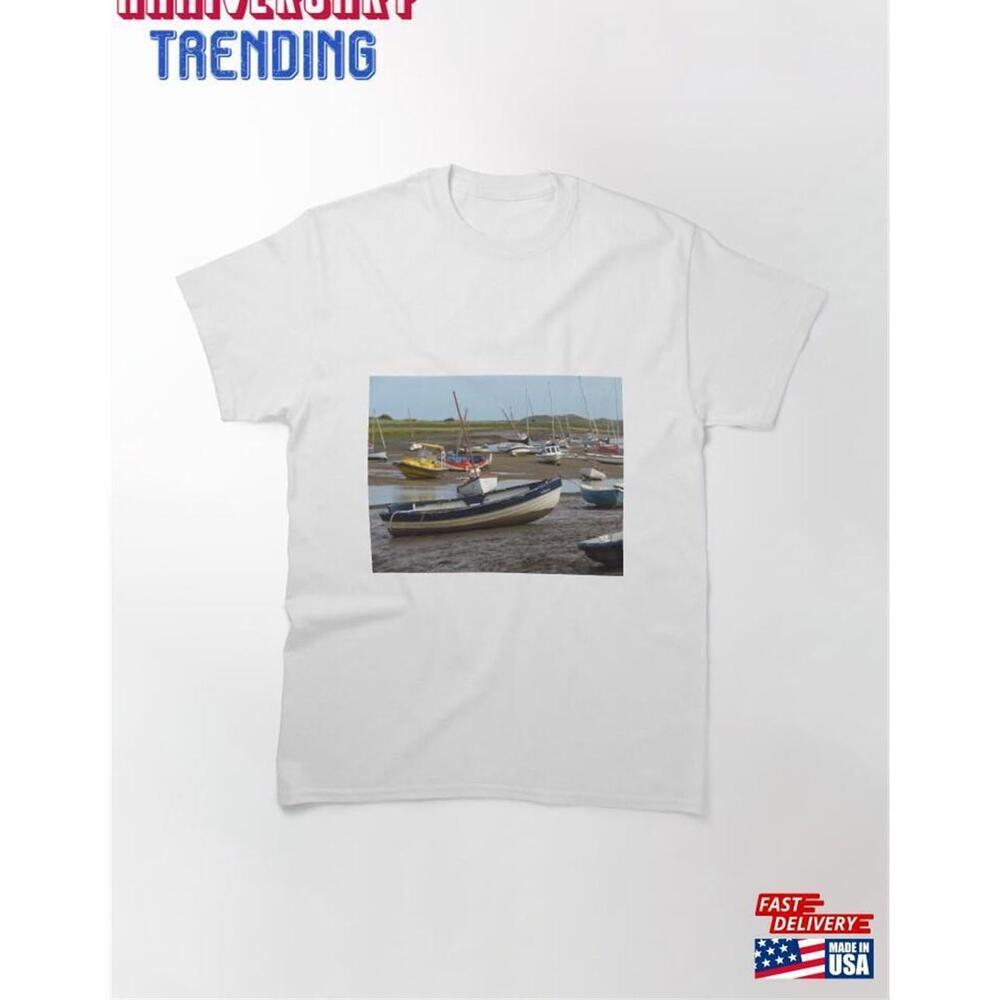 Boats Brancaster Harbour Unisex Classic